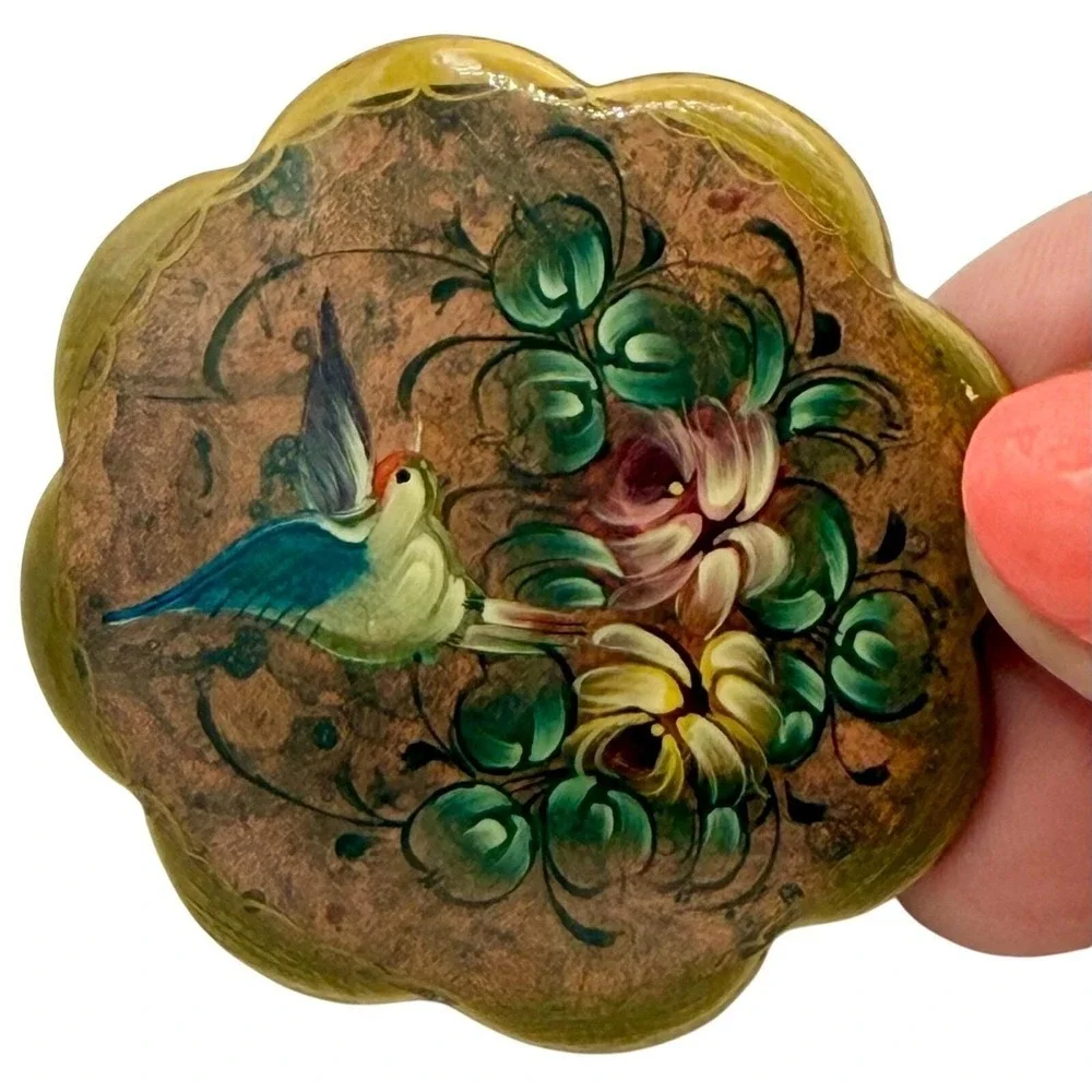 Vintage Hand Painted Wood Bird Floral Brooch Signed Lacquer Pin 2" Euro Folk Art - Picture 2 of 5